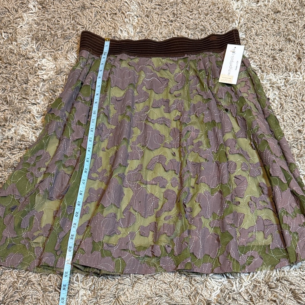 NWT Petit Pois Floral Appliqué Mini Skirt Green/Lilac size XL - Picture 10 of 11